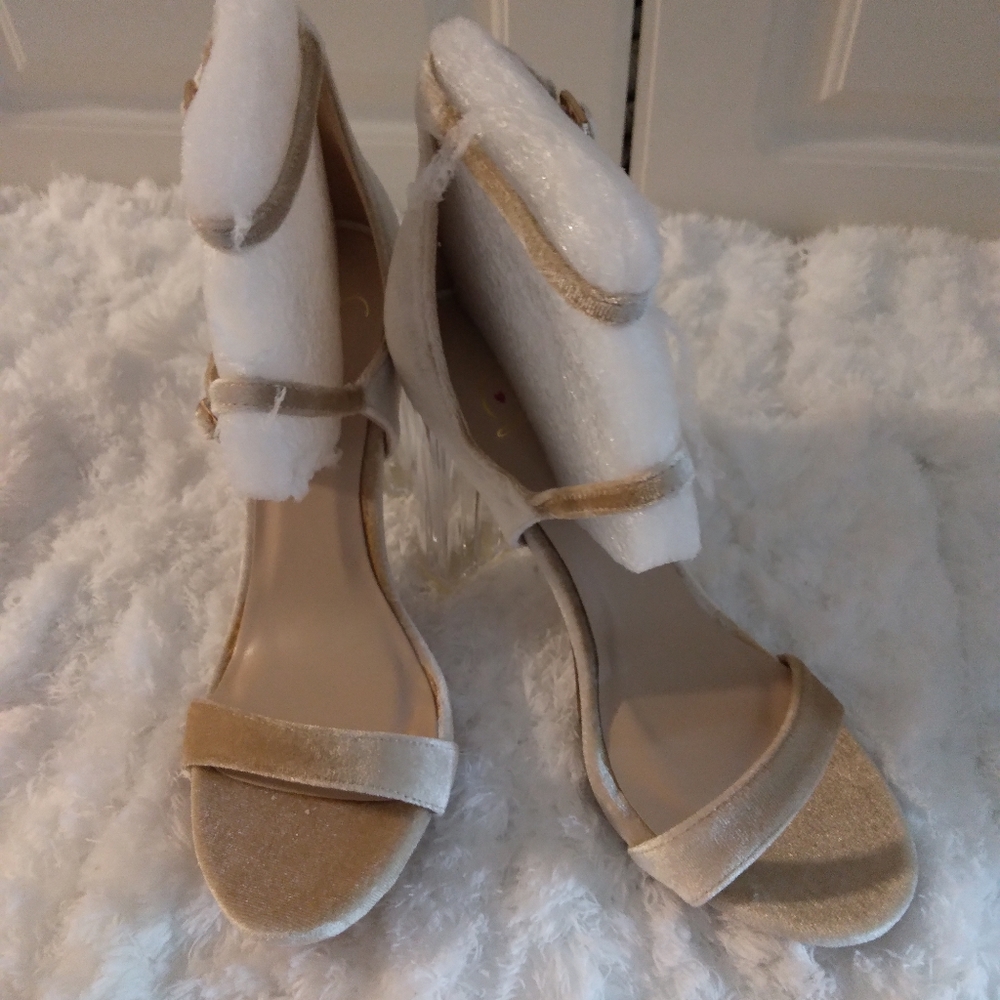 Women heels Beige clear block heel - Picture 8 of 8
